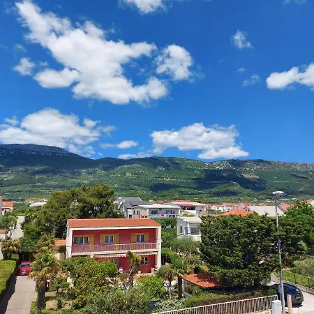 Karadza Apartment