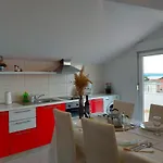 Karadza Appartement *